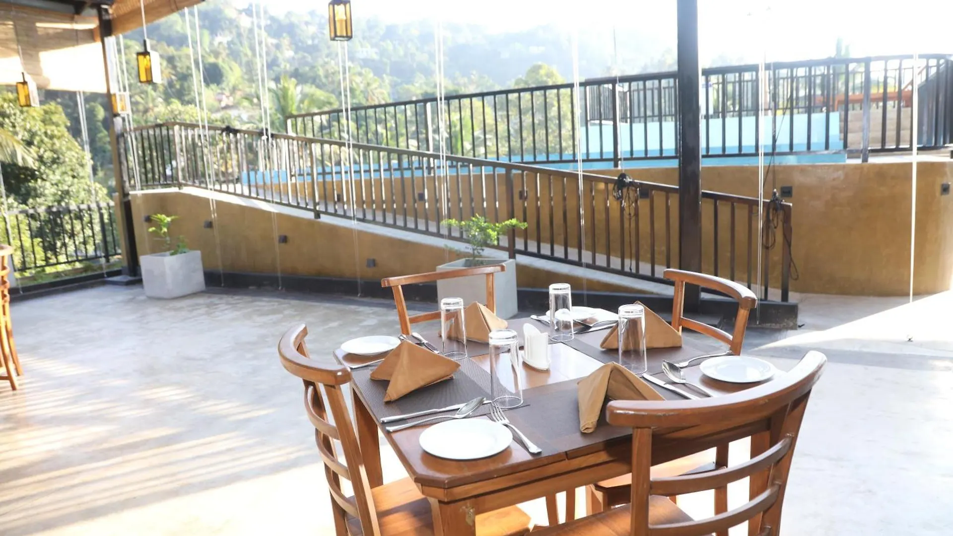 Ceylon Ayu Resort Kandy