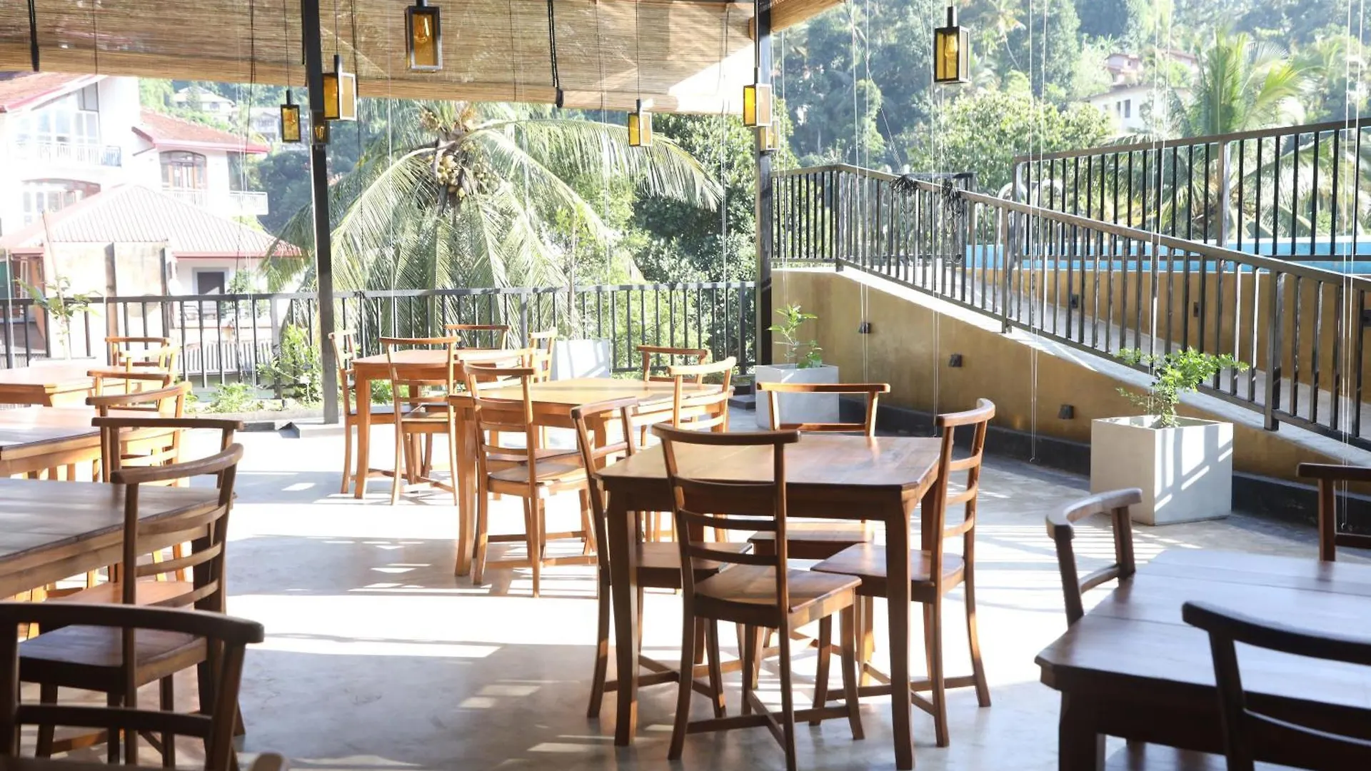 Hotel Ceylon Ayu Resort Kandy